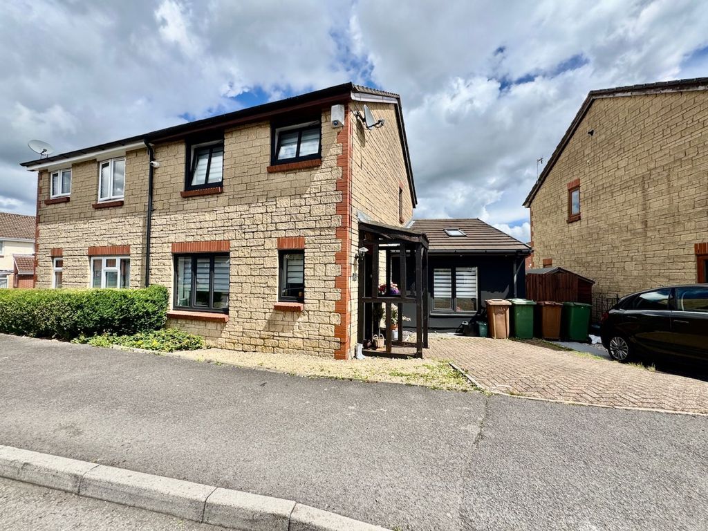 Property photo 1 of 39