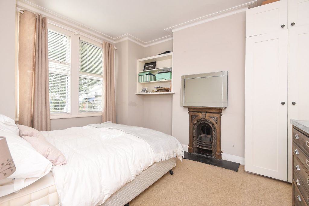 Property photo 3 of 5 Picture No. 10