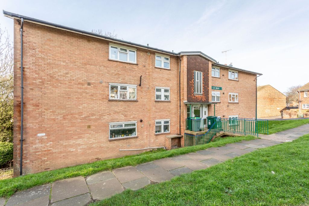 Property photo 1 of 19