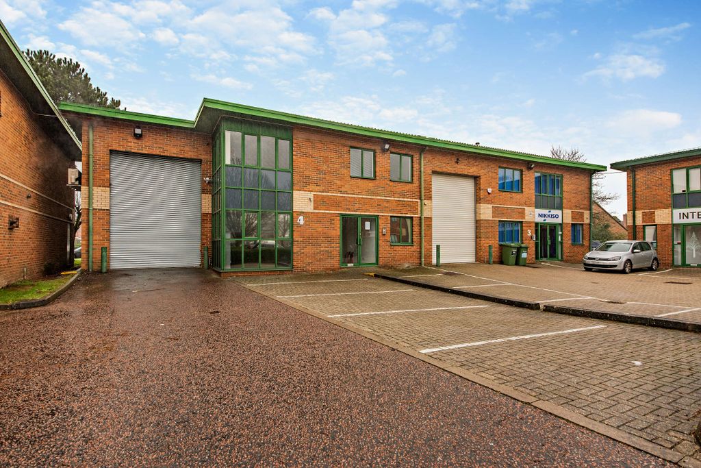 Property photo 2 of 5