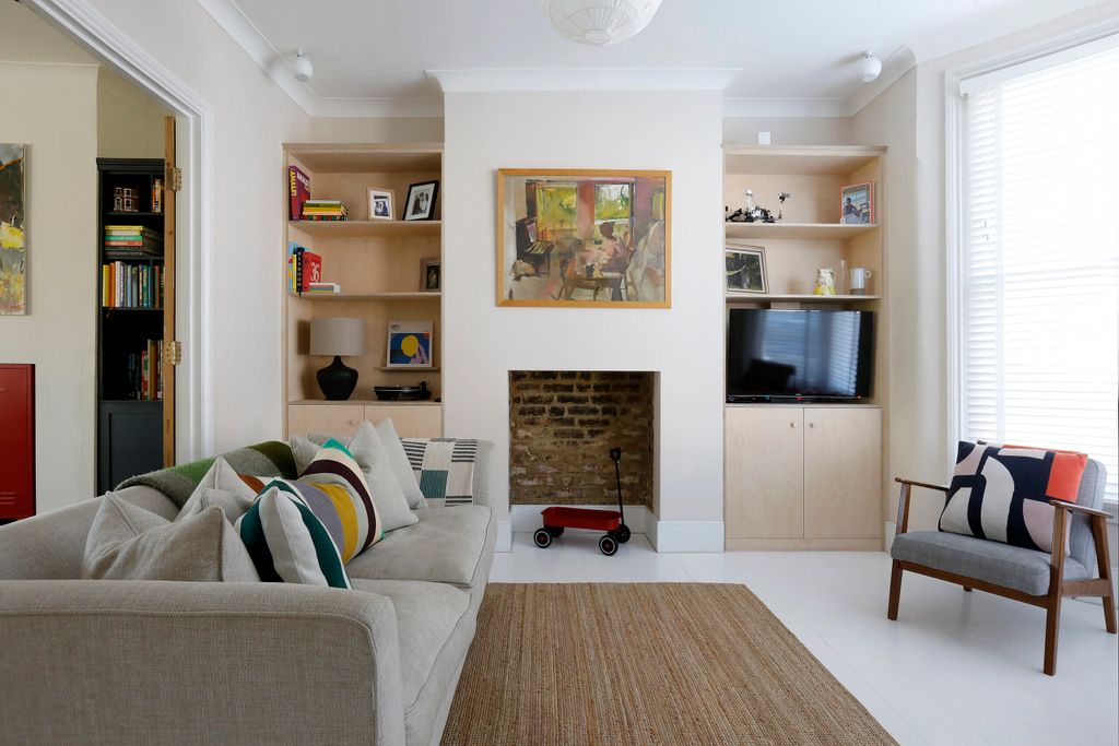 Property photo 1 of 16