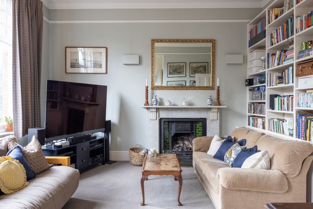 Property photo 2 of 15 Keswick Road 23A ...