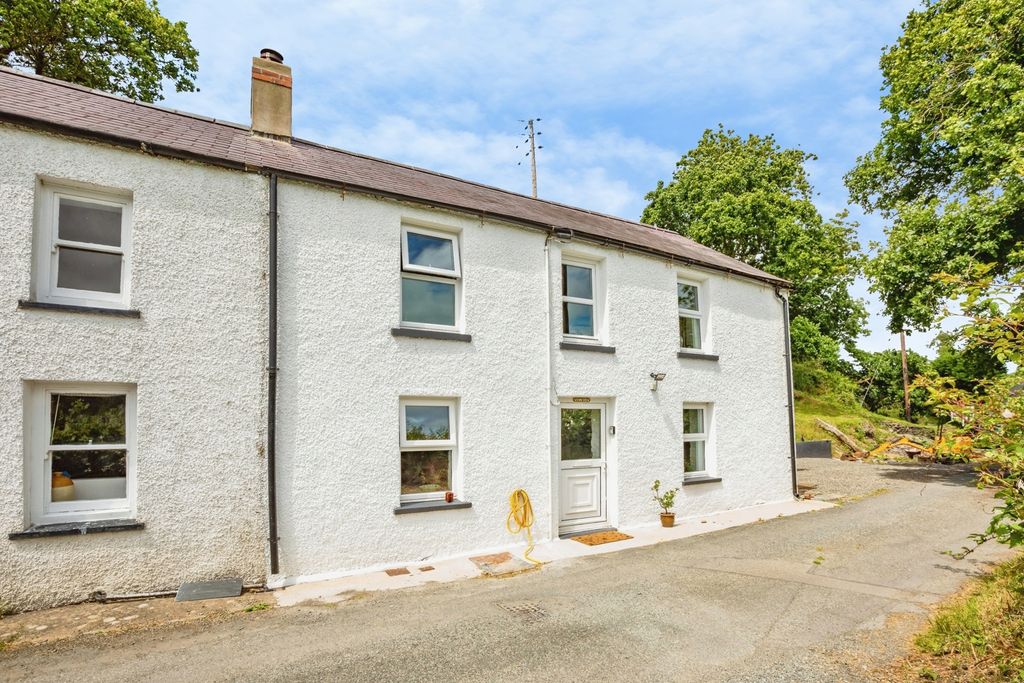 Property photo 1 of 19 Pbox-Img.Jpg