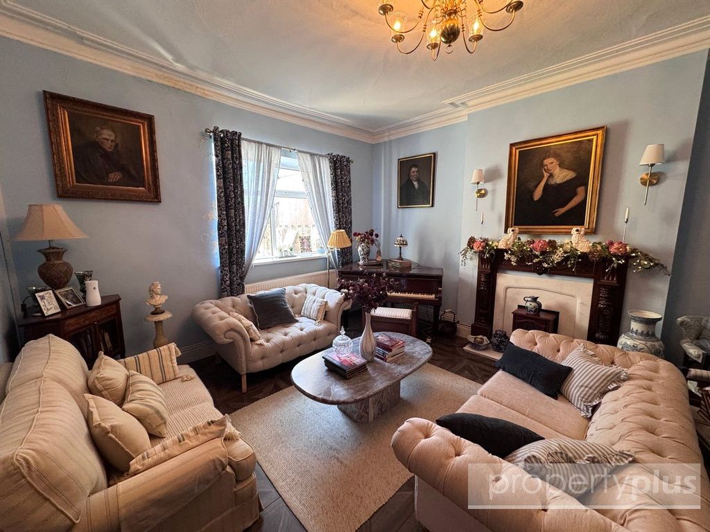 Property photo 3 of 21 Picture No. 22