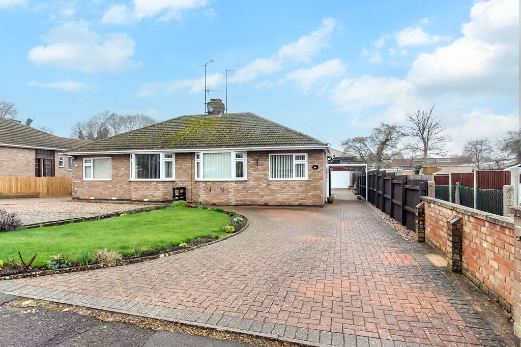 Property photo 1 of 15 Front