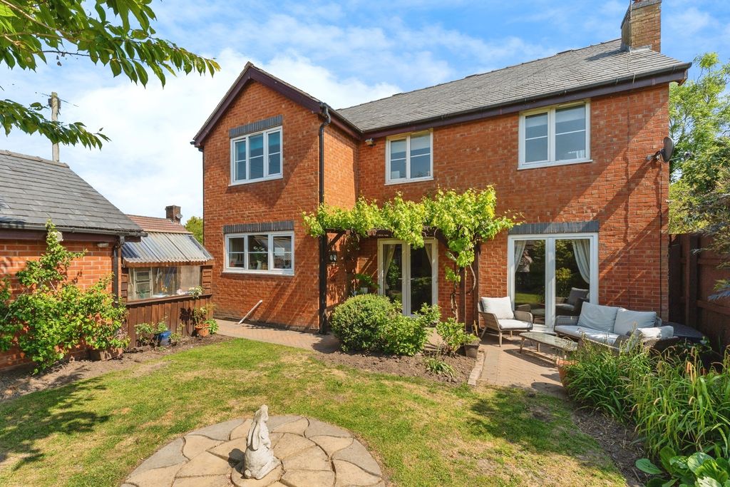 Property photo 1 of 23 Photo