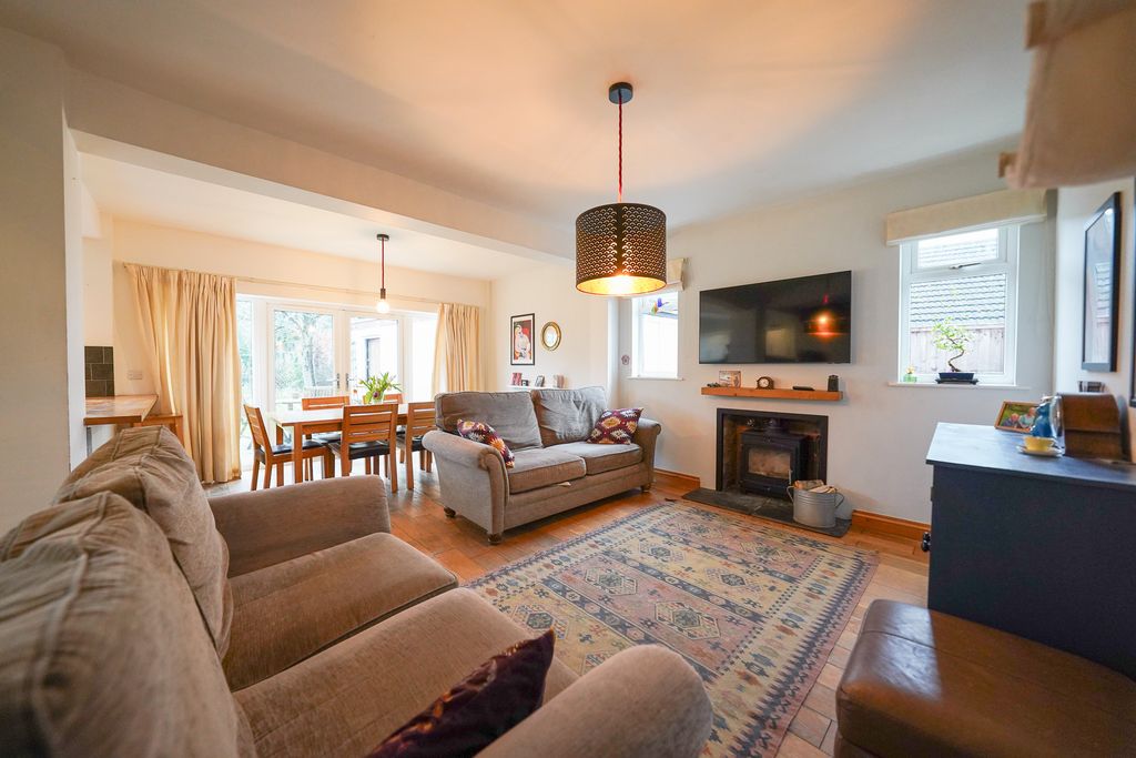 Property photo 3 of 30 Dsc08854