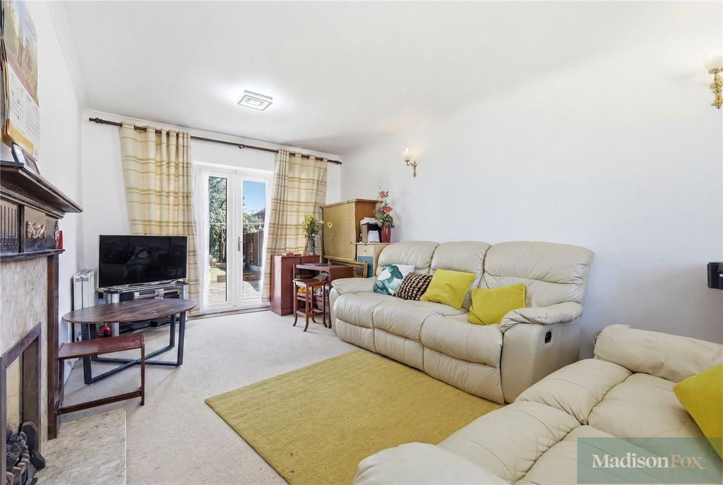 Property photo 3 of 24 Picture No. 09