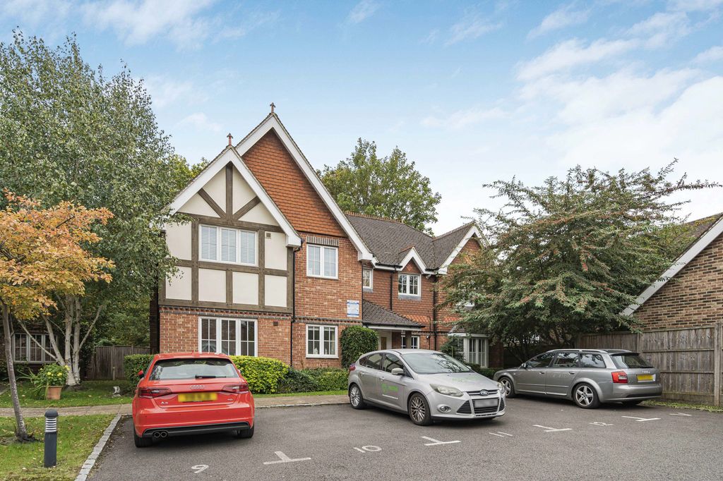 Property photo 1 of 14