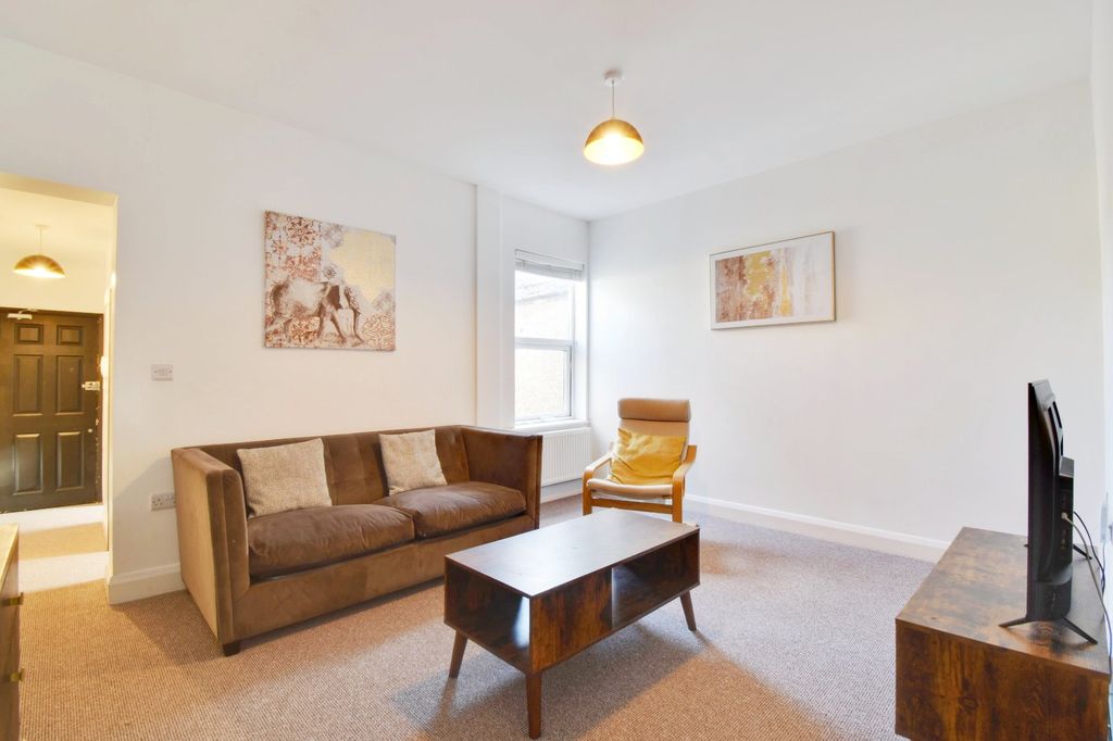 Property photo 1 of 7 Picture No. 05