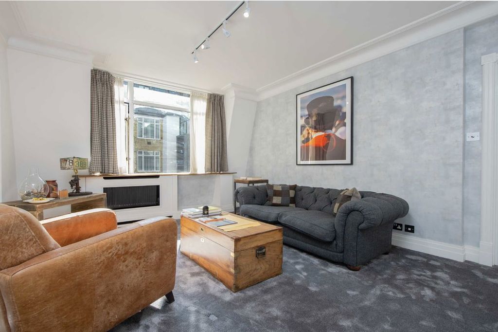 Property photo 2 of 5