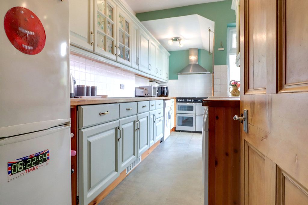 Property photo 3 of 25 Picture No. 29