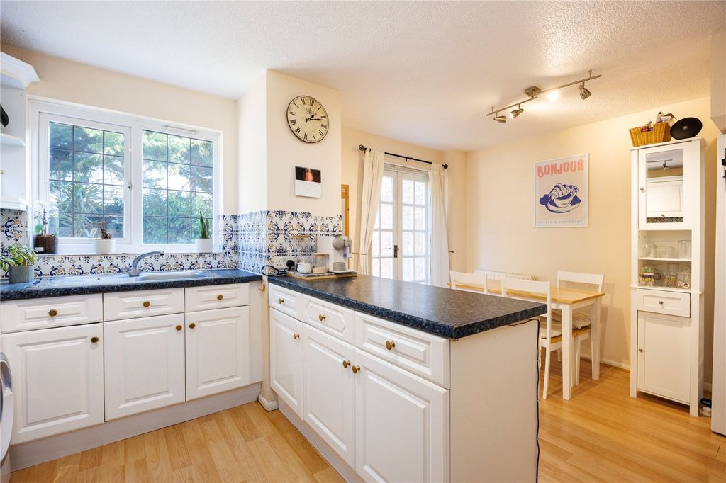 Property photo 3 of 8 Picture No. 07