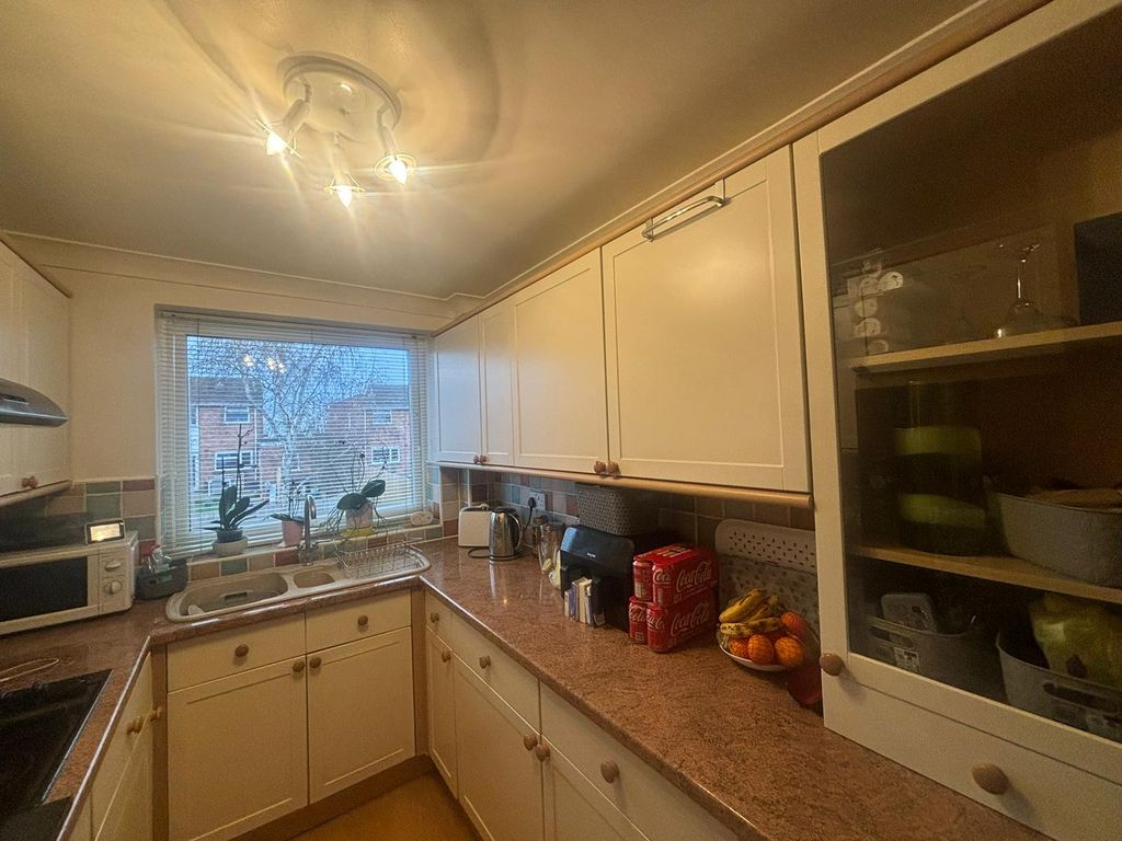 Property photo 2 of 7