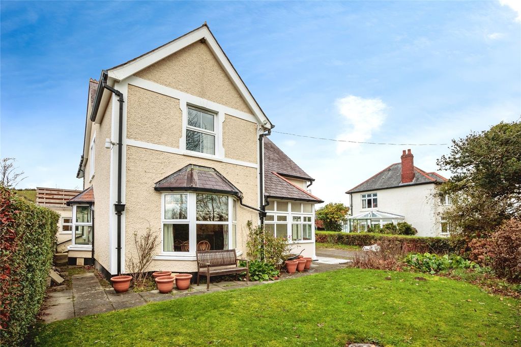 Property photo 3 of 30 Picture No. 35