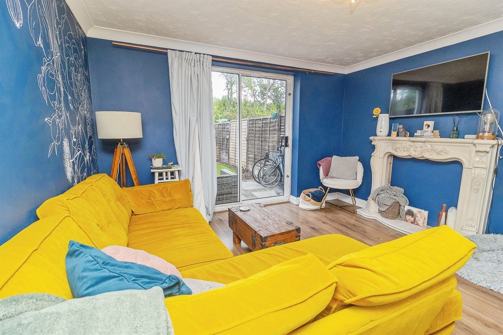 Property photo 3 of 14