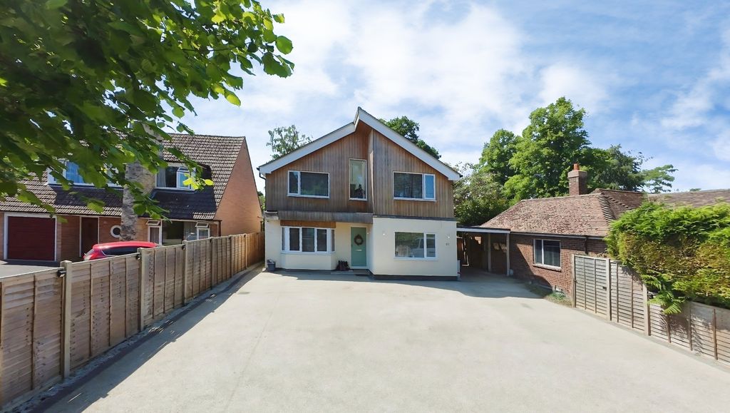 Property photo 2 of 30 Pbox-Img.Jpg