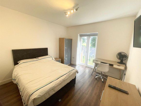 Property photo 3 of 11 9365162.Jpg