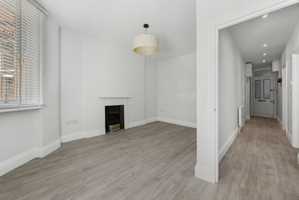 Property photo 3 of 9 3 Lounge Angle 2  (2).Jpg