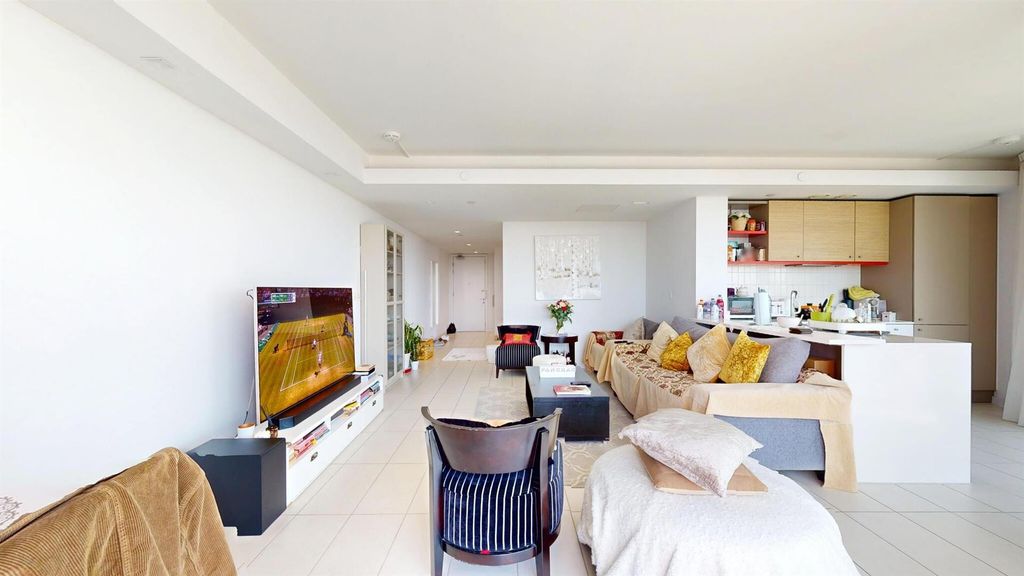 Property photo 1 of 10 Property For Sale At Royal Docks, By Barrain Londo