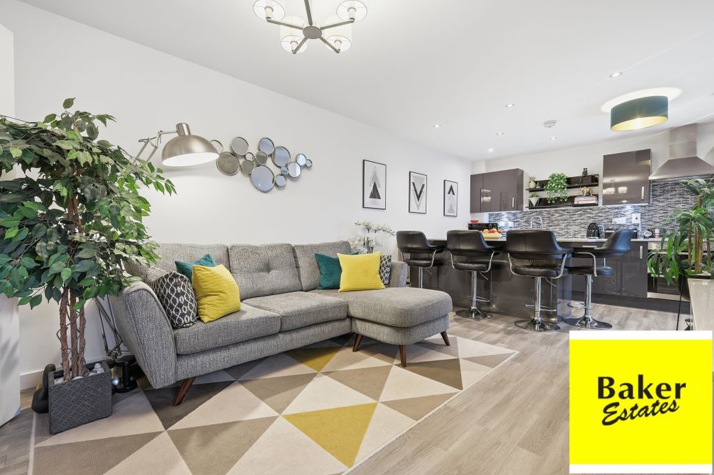 Property photo 3 of 13