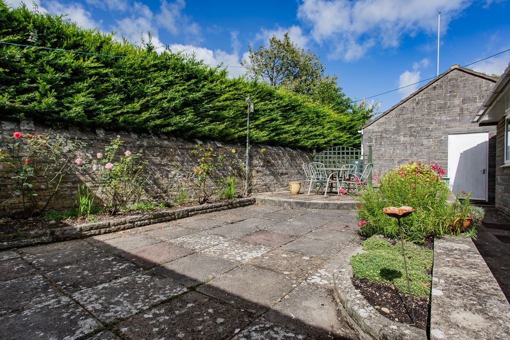 Property photo 3 of 15 Photo 8
