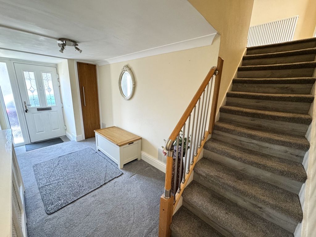 Property photo 3 of 18 Img_8120
