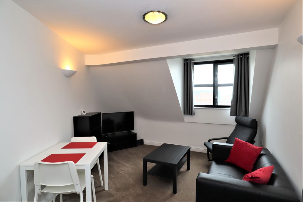 Property photo 3 of 6