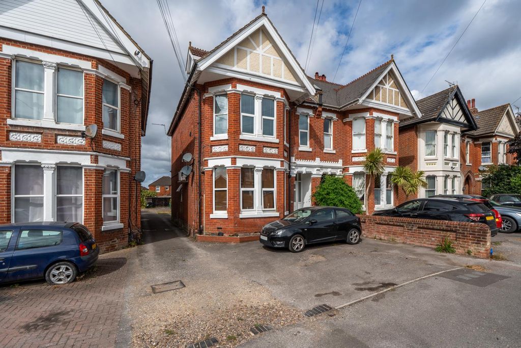 Property photo 1 of 15 Dsc01536-Hdr-Edit.Jpg