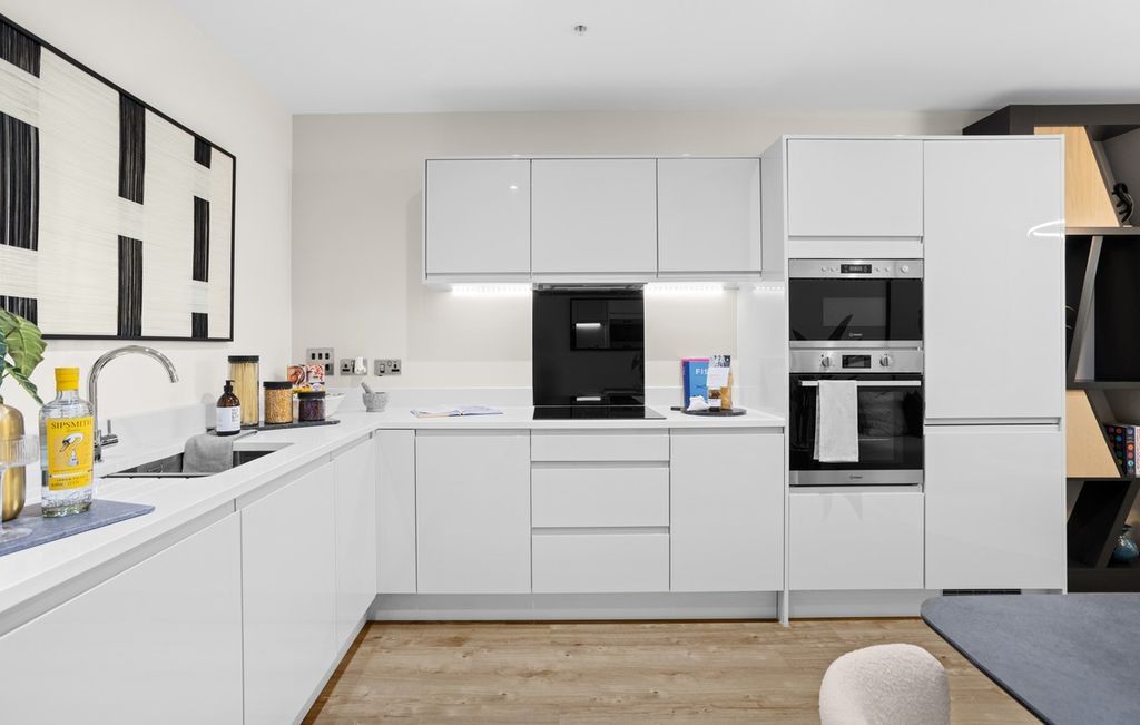 Property photo 1 of 7 Fairview New Homes - Zoopla -
