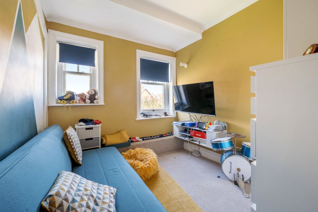 Additional image 23 of 6 bed semi-detached house for saleSaffrons Road, Eastbourne, East Sussex BN21