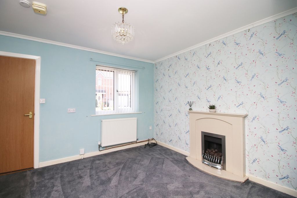 Property photo 3 of 21