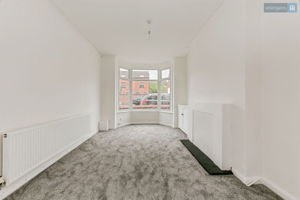 Property photo 3 of 16 Pbox-Img.Jpg
