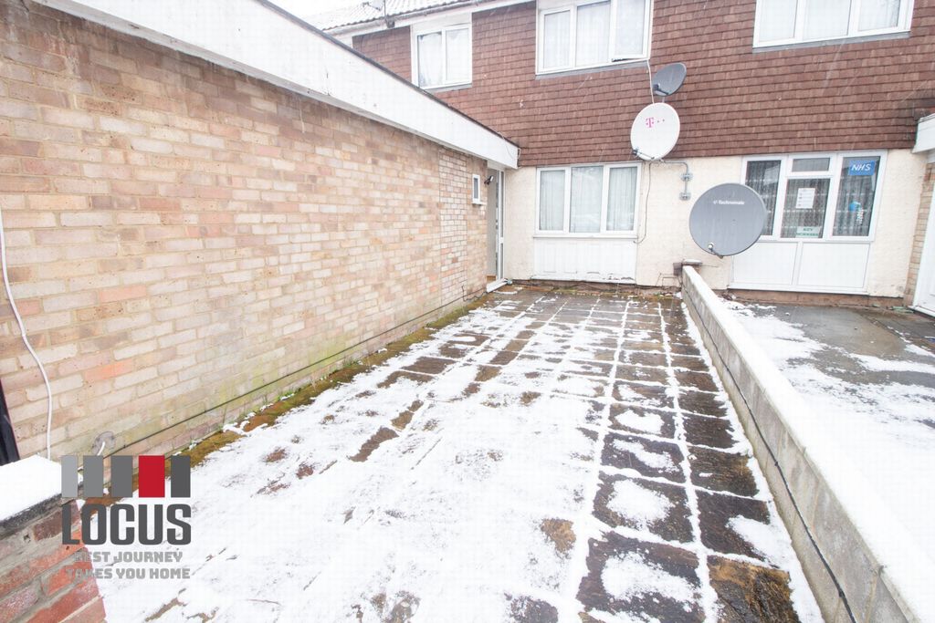 Property photo 1 of 11 Photo 11