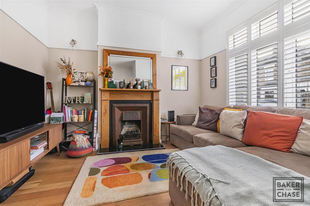 Property photo 1 of 18 Reception Room