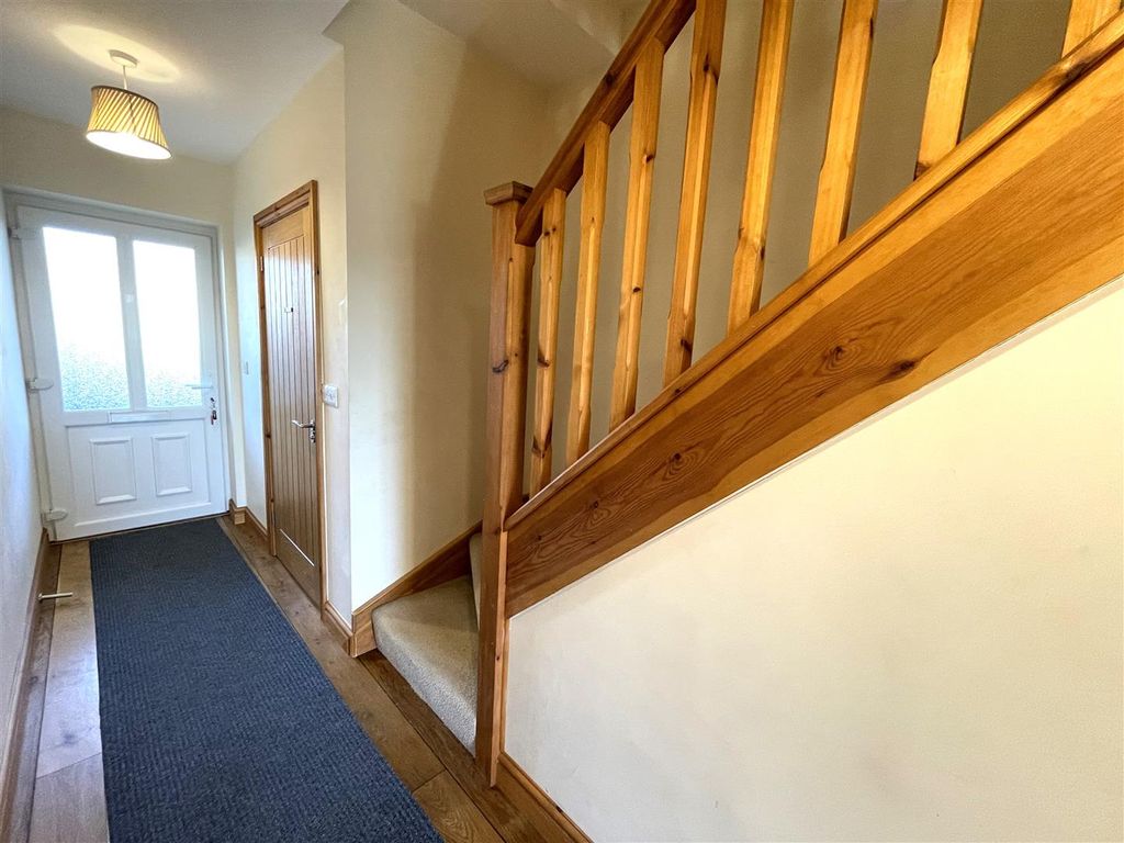 Property photo 2 of 41 Entrance Hallway