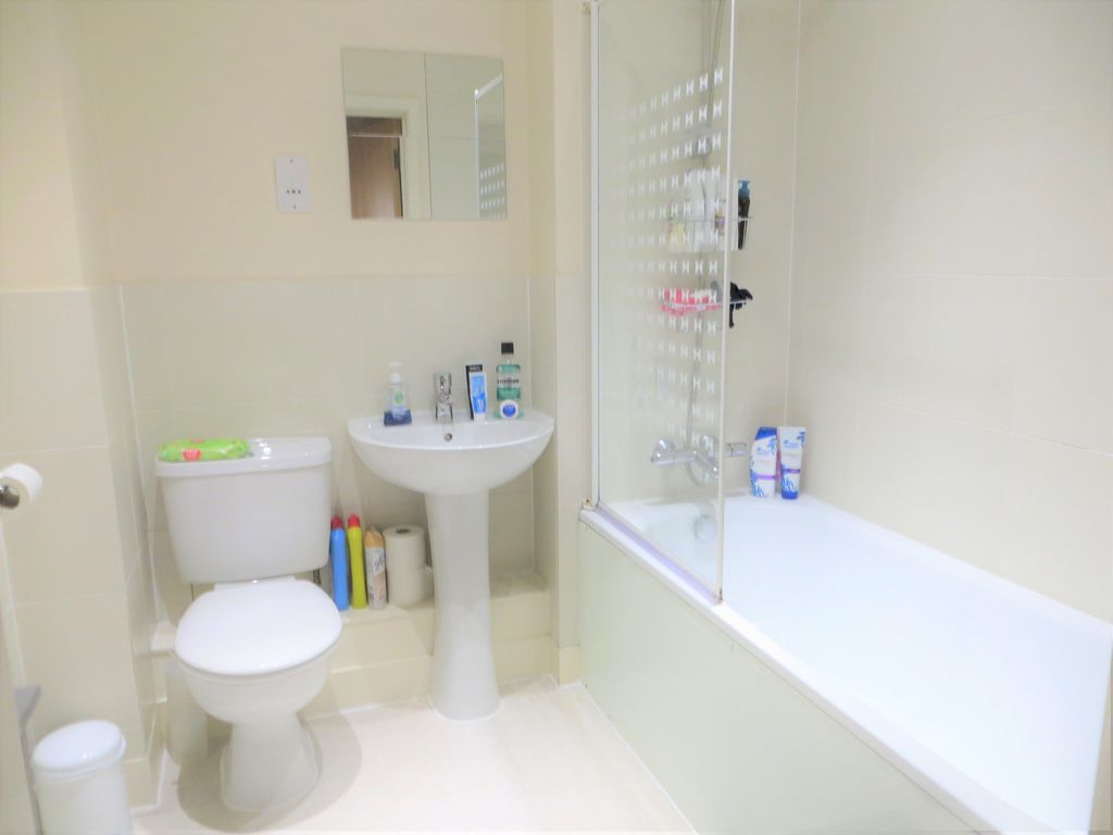 Property photo 3 of 5