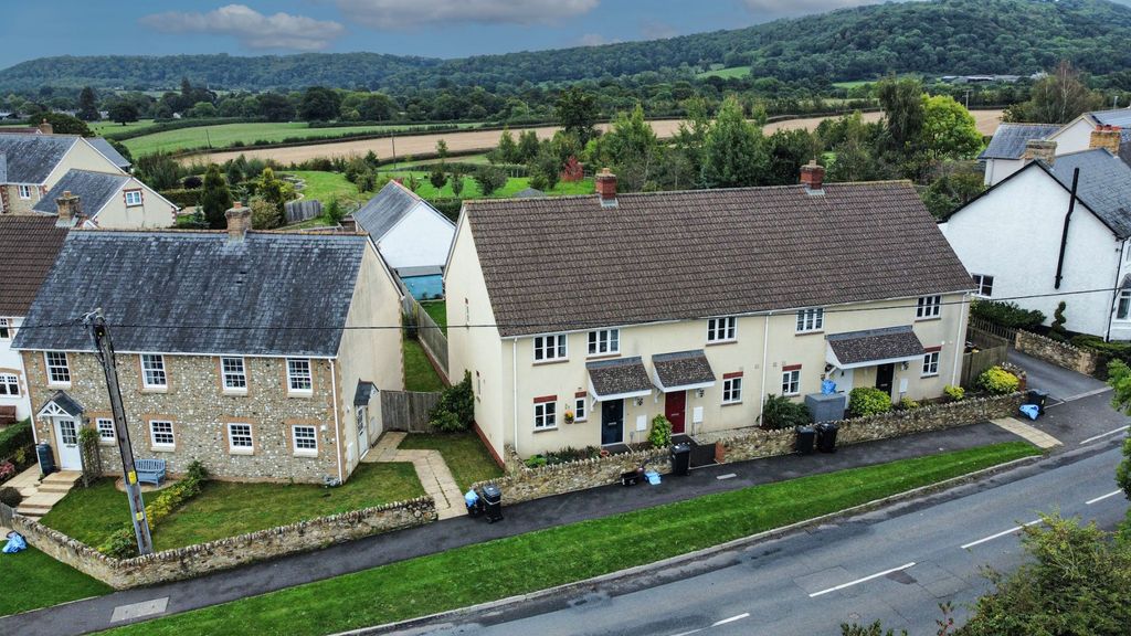 Property photo 1 of 17 3647861