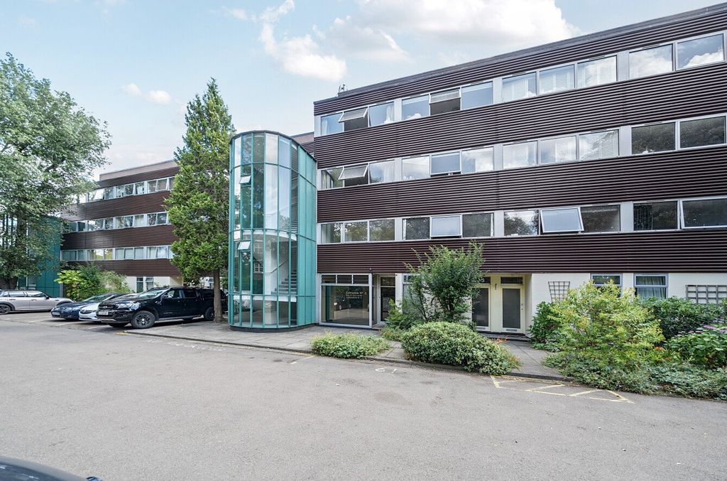 Property photo 1 of 6 Picture No. 10