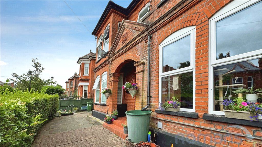 Property photo 1 of 15 Picture No. 05