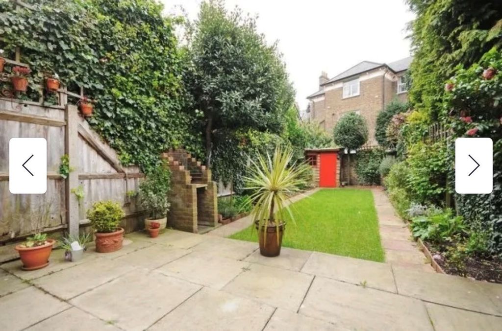 Property photo 3 of 6