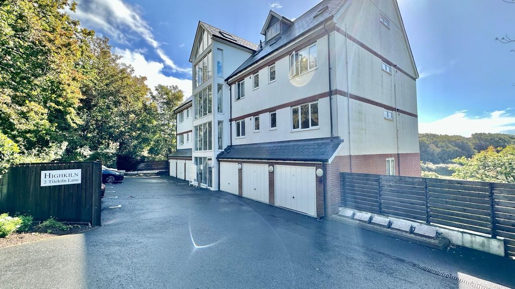 Property photo 1 of 22