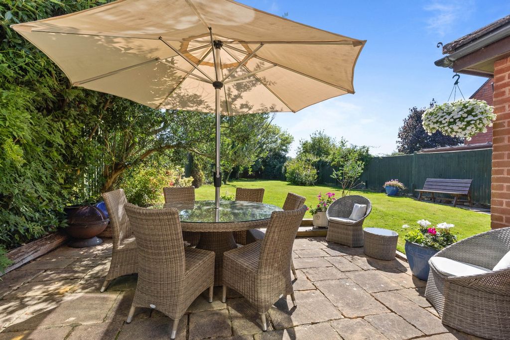 Property photo 3 of 23 2909564