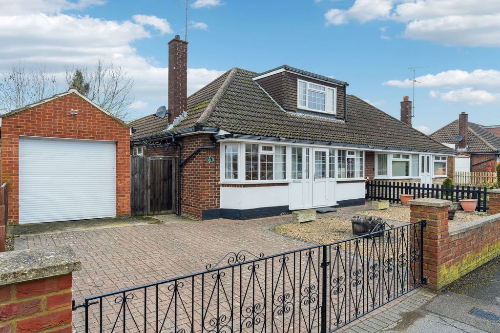 Property photo 1 of 18