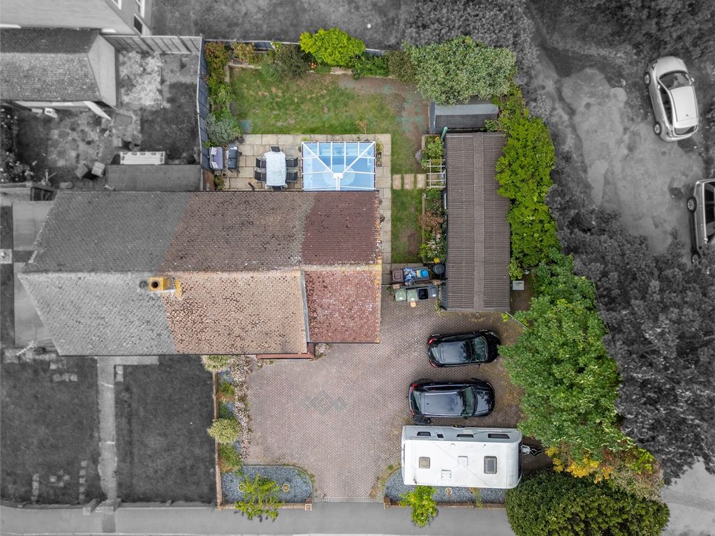 Property photo 3 of 21 5150406