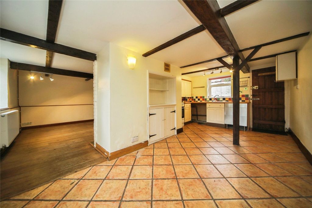 Property photo 2 of 16 Picture No. 31