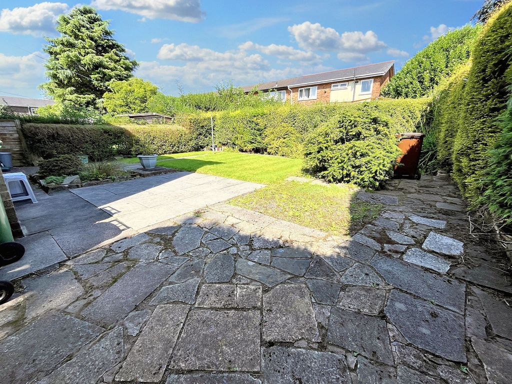 Property photo 2 of 22