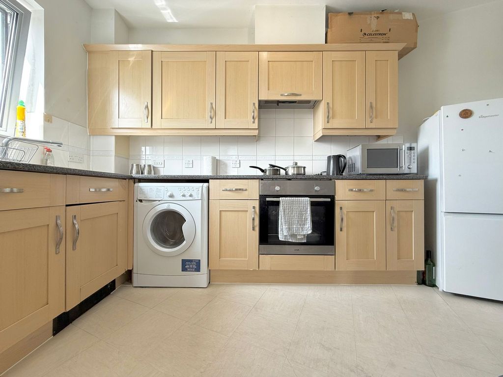 Property photo 2 of 9 Photograph