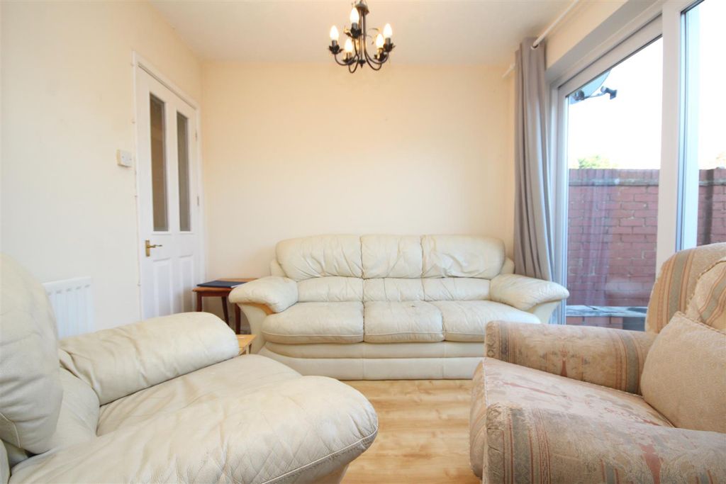 Property photo 3 of 9 Img_5583.Jpg