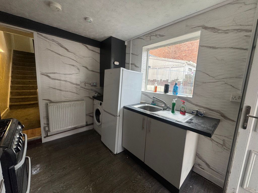 Property photo 3 of 4